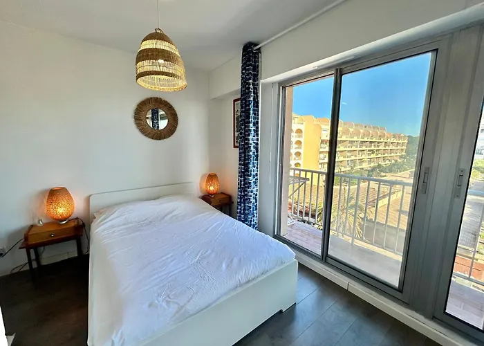 Rosario\' Port D\'Hyeres - Air-Conditioned And Wifi
