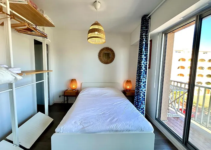 Rosario\' Port D\'Hyeres - Air-Conditioned And Wifi