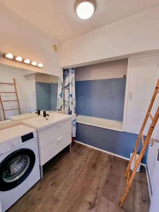 Apartment Rosario' Port D'hyeres - Air-conditioned And Wifi Le Majorelle - T2 50m *