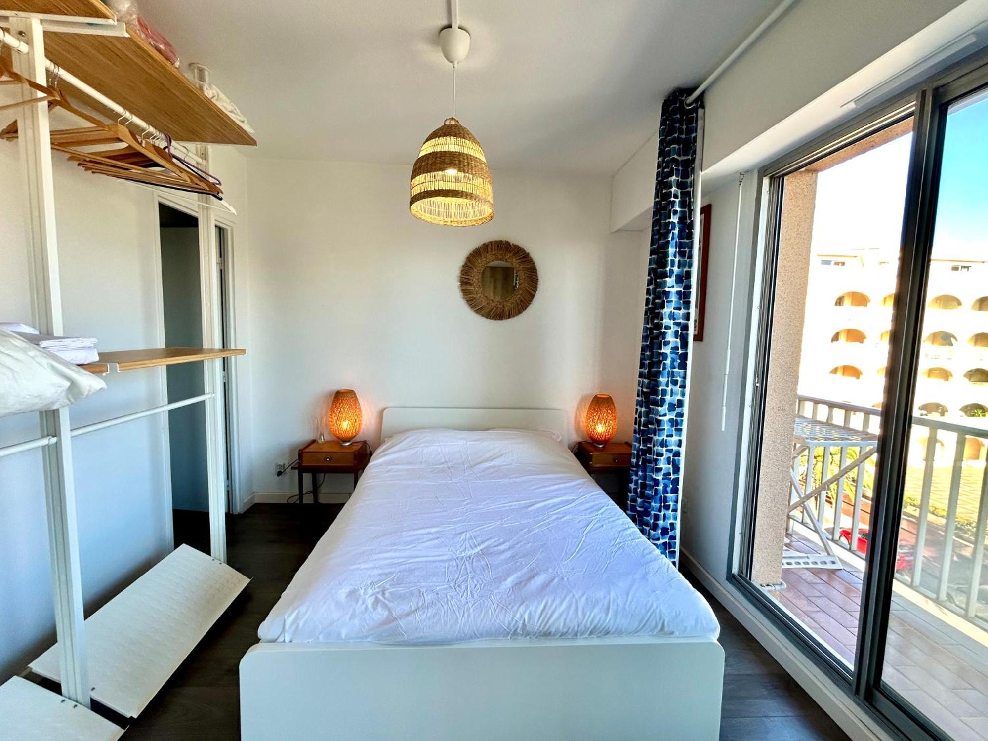 Apartment Rosario' Port D'hyeres - Air-conditioned And Wifi Le Majorelle - T2 50m *