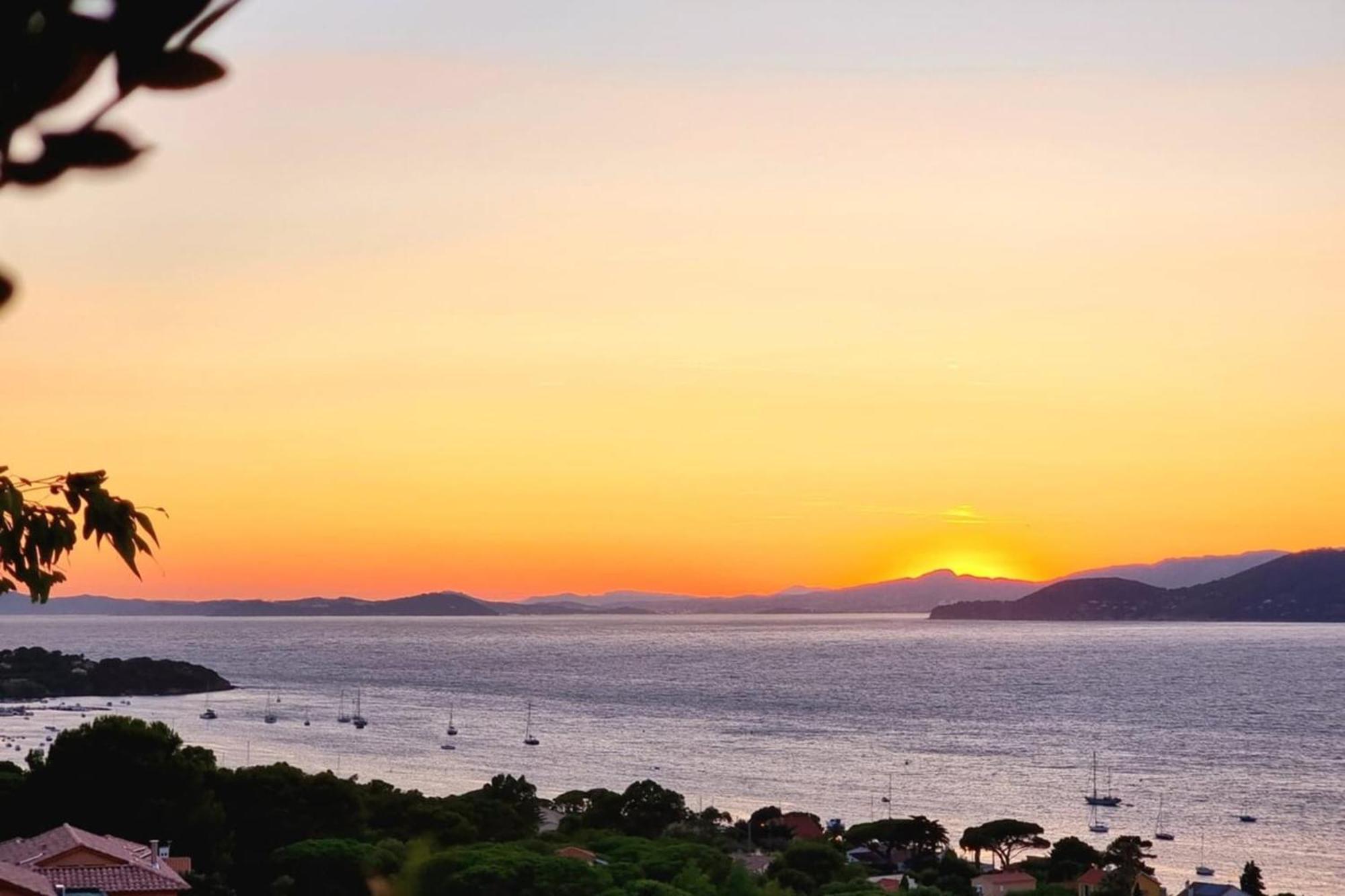 Rosario' Port D'hyeres - Air-conditioned And Wifi Le Majorelle - T2 50m * Hyeres