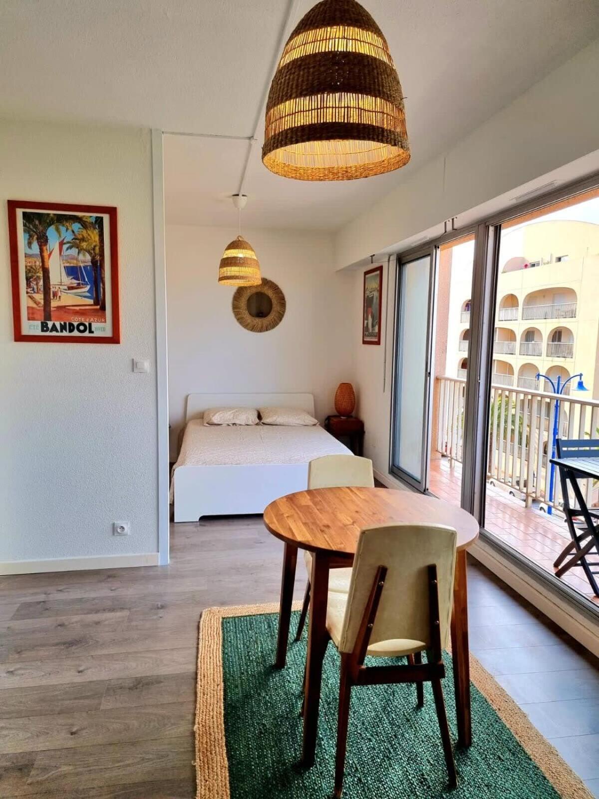 Apartment Rosario' Port D'hyeres - Air-conditioned And Wifi Le Majorelle - T2 50m