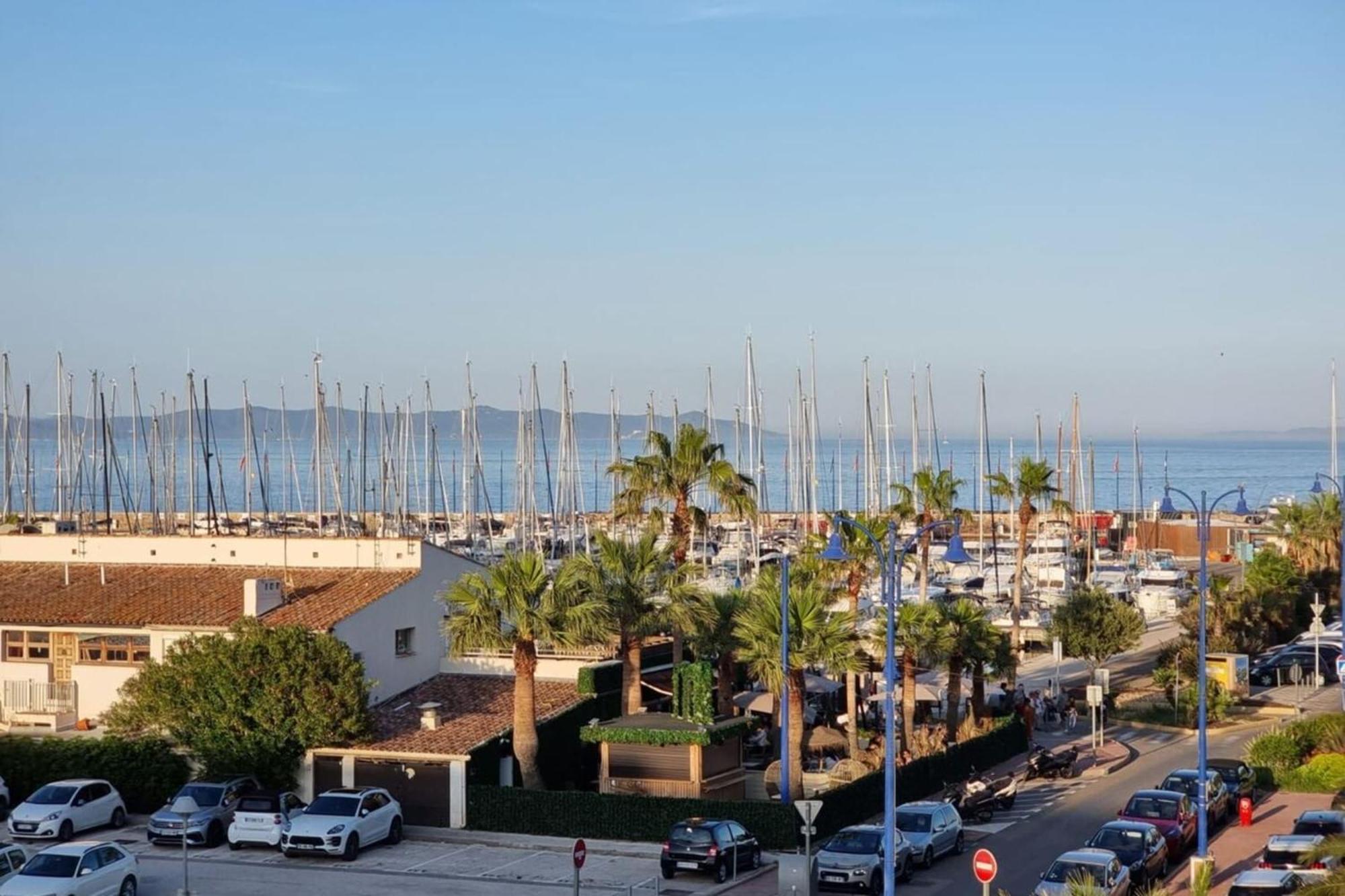 Apartment Rosario' Port D'hyeres - Air-conditioned And Wifi Le Majorelle - T2 50m